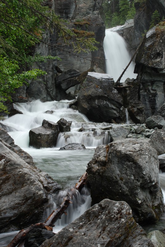 A close-up of the falls.