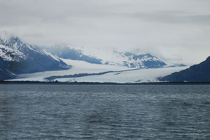 We see Bear Glacier on the way back to Seward. <span class='myGreyFont'>[End of series. <a href='../index.html'>Return</a> to the Photos page.]</span>